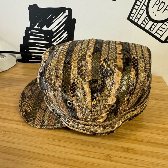 Prada original authentic unisex Hat Cap vintage Python Leather - Picture 6 of 10